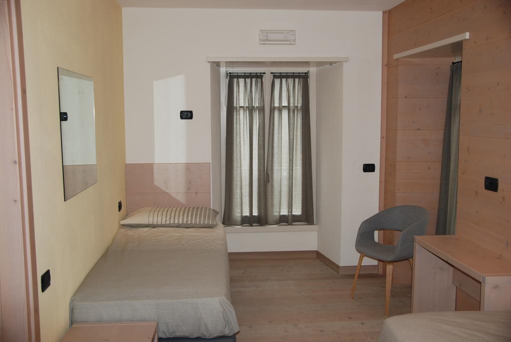 Marzia Rooms Bormio Bagian luar foto