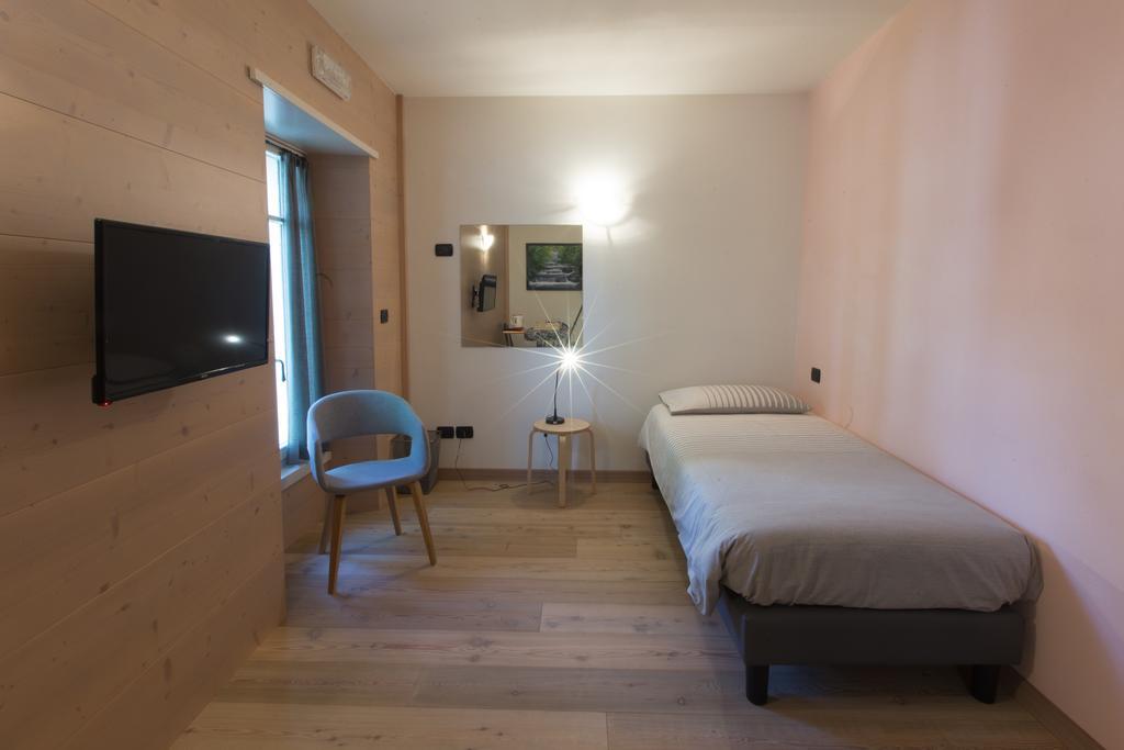 Marzia Rooms Bormio Bagian luar foto