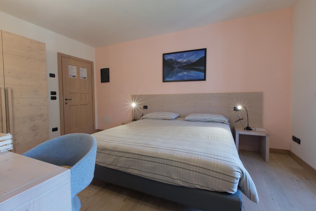 Marzia Rooms Bormio Bagian luar foto
